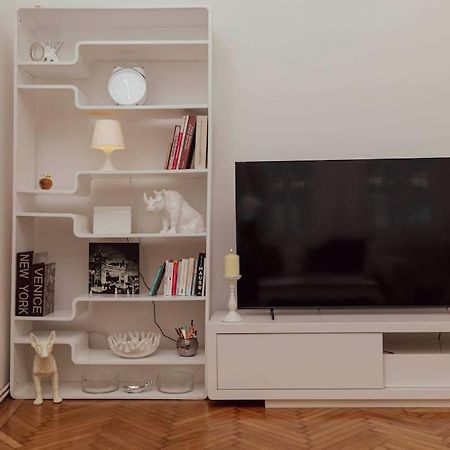וינה Modern Stylish Comfortable 2 Bedroom Apartment מראה חיצוני תמונה